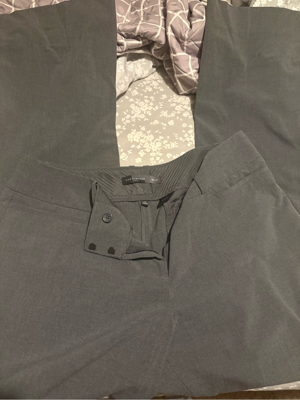 The Limited Women’s Drew Fit Charcoal Gray Dress Pants